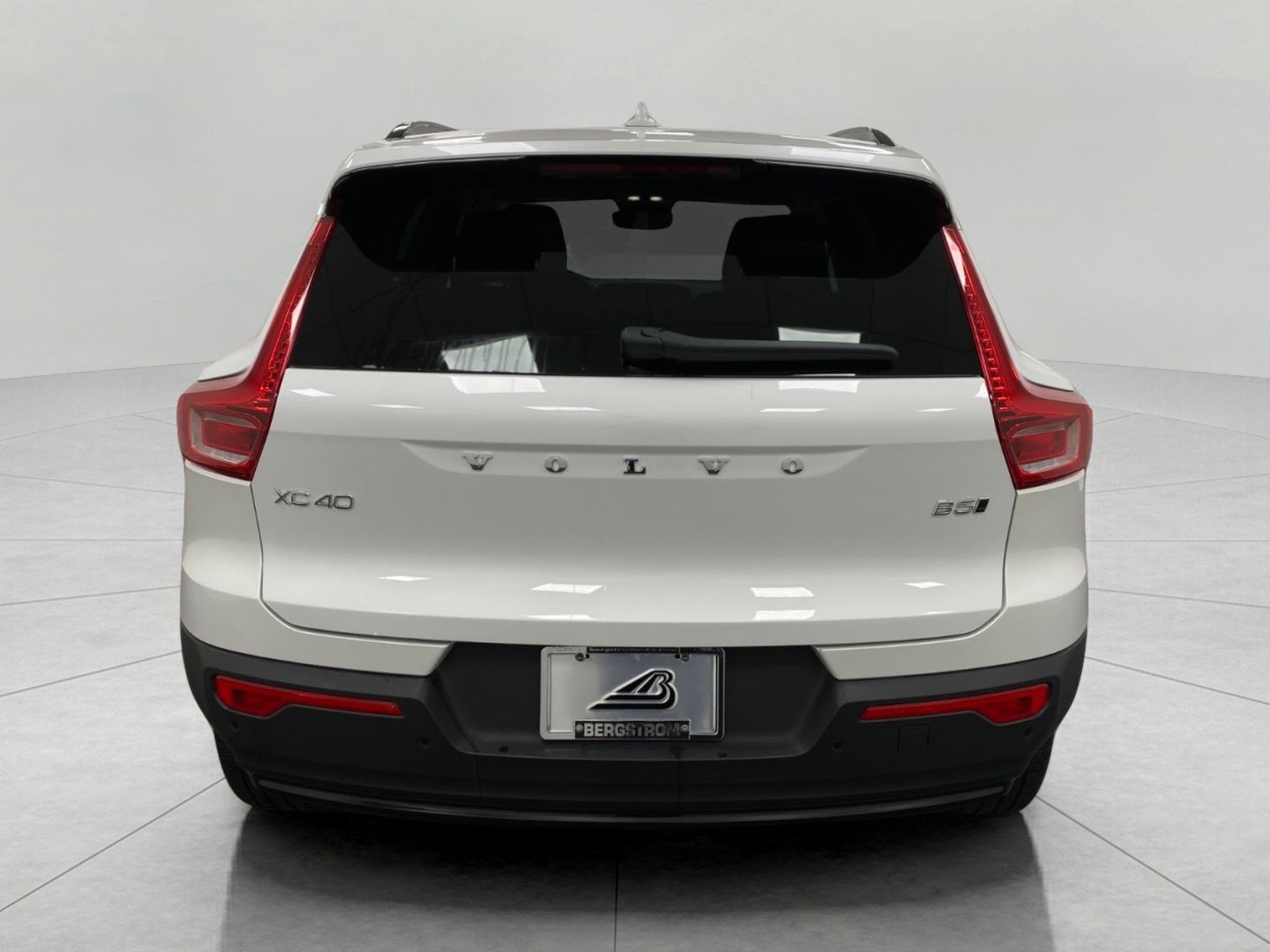 2026 Volvo XC40 — interior view